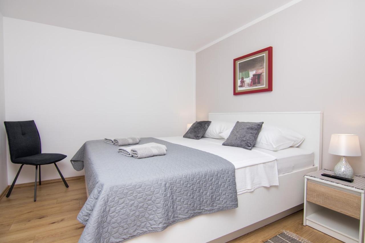 קרק Apartman Mara מראה חיצוני תמונה