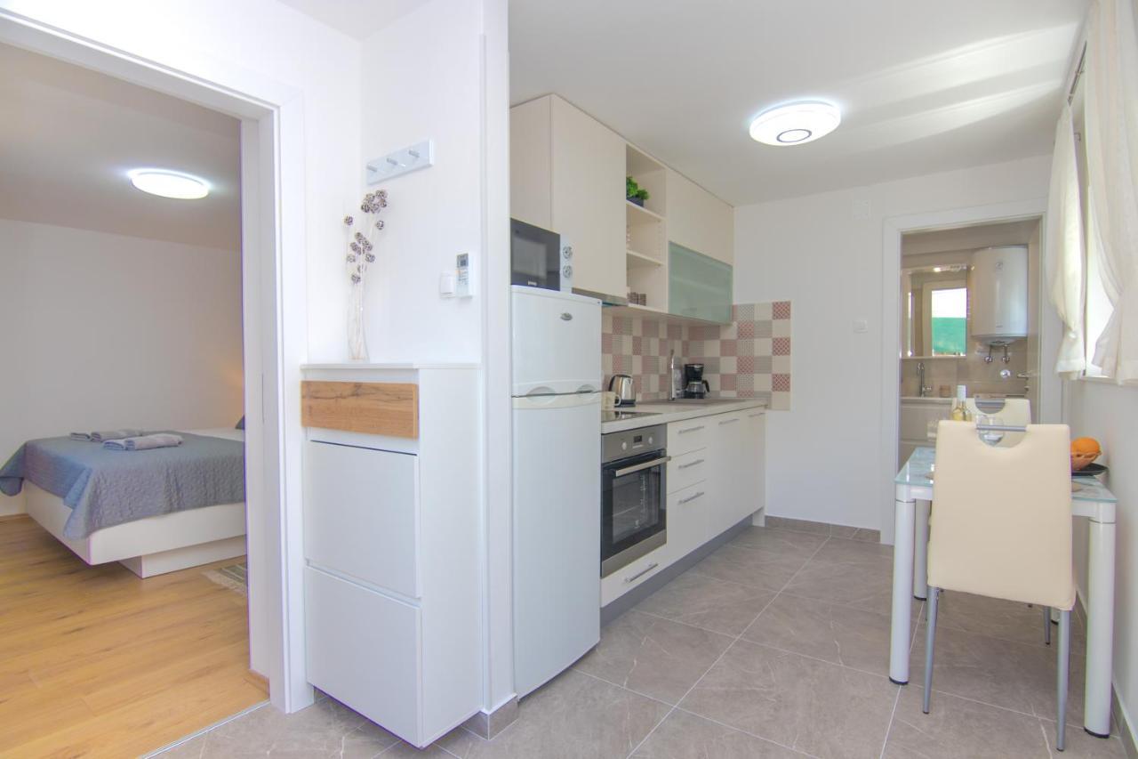 קרק Apartman Mara מראה חיצוני תמונה